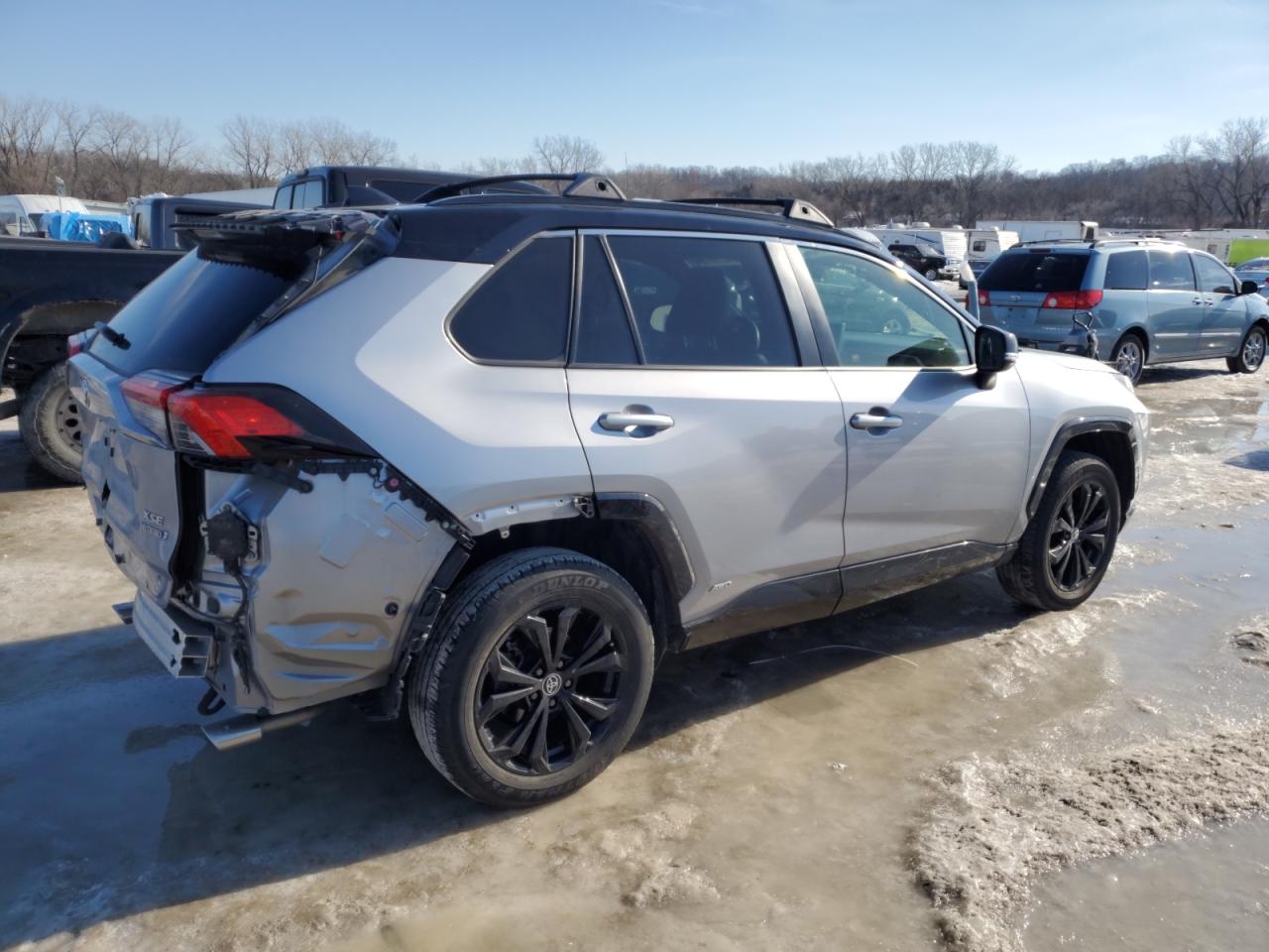 2022 Toyota RAV 4 VIN JTME6RFV4ND527289 Copart auction photo, rear end damage thumbnail 3