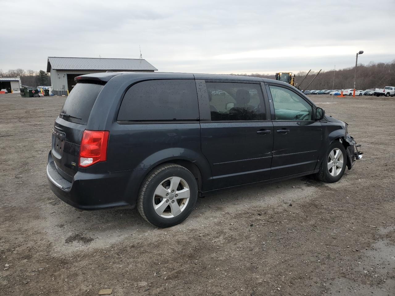2014 Dodge Caravan VIN 2C4RDGBG4ER212847 Copart auction photo, front end damage thumbnail 3