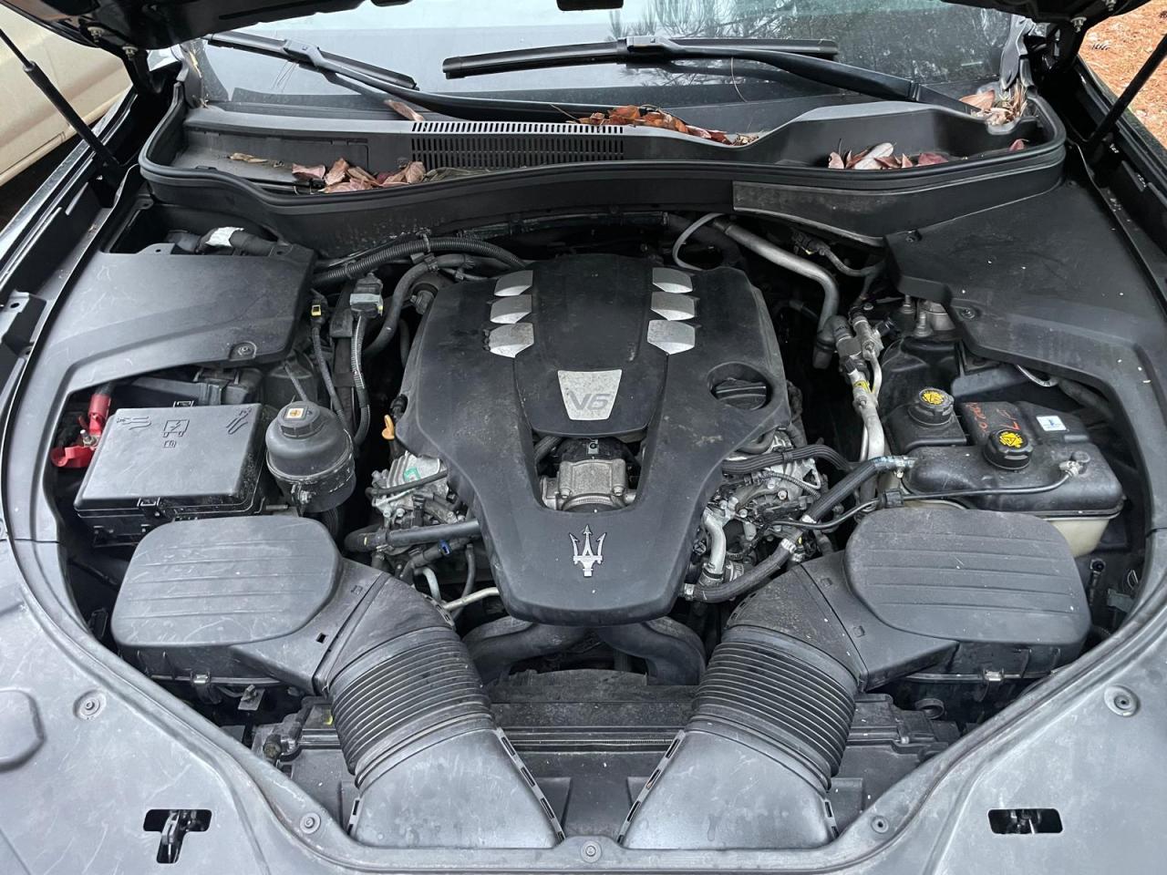 2017 Maserati Levante VIN ZN661XUA3HX253365 Copart auction photo, normal wear / minor dent/scratches damage thumbnail 7