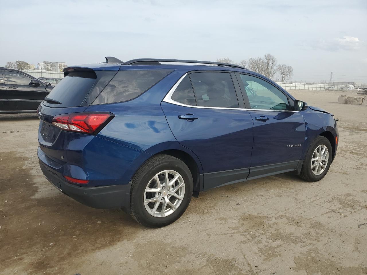 2022 Chevrolet Equinox VIN 3GNAXKEV7NL274393 Copart auction photo, front end / rear end damage thumbnail 3