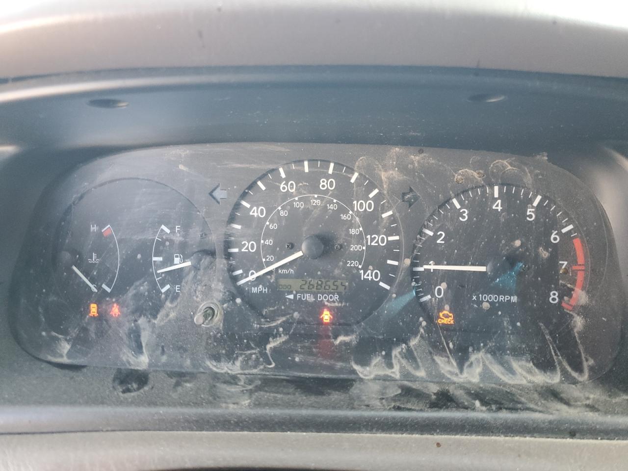 2000 Toyota Camry VIN 4T1BG22K8YU974551 Copart auction photo, rear end / minor dent/scratches damage thumbnail 9