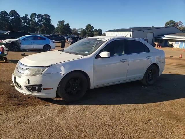 2010 Ford Fusion VIN 3FAHP0HA2AR307513 Copart auction photo, front end / rear end damage thumbnail 10