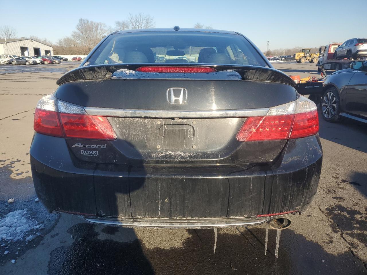 2015 Honda Accord VIN 1HGCR2F88FA030072 Copart auction photo, front end / side damage thumbnail 6