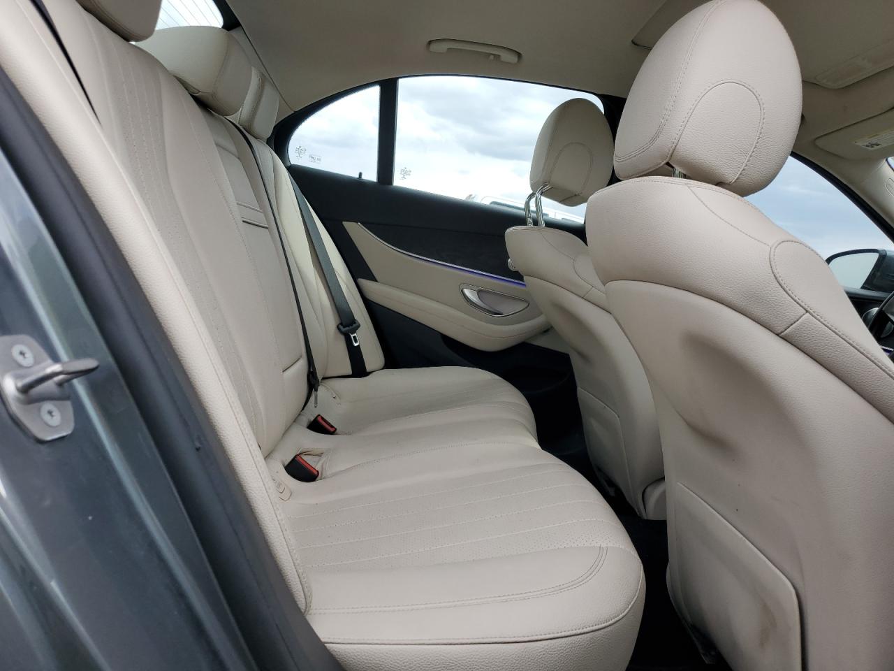 2017 Mercedes-Benz E-klasse VIN WDDZF4KB8HA171618 Copart auction photo, side damage thumbnail 10