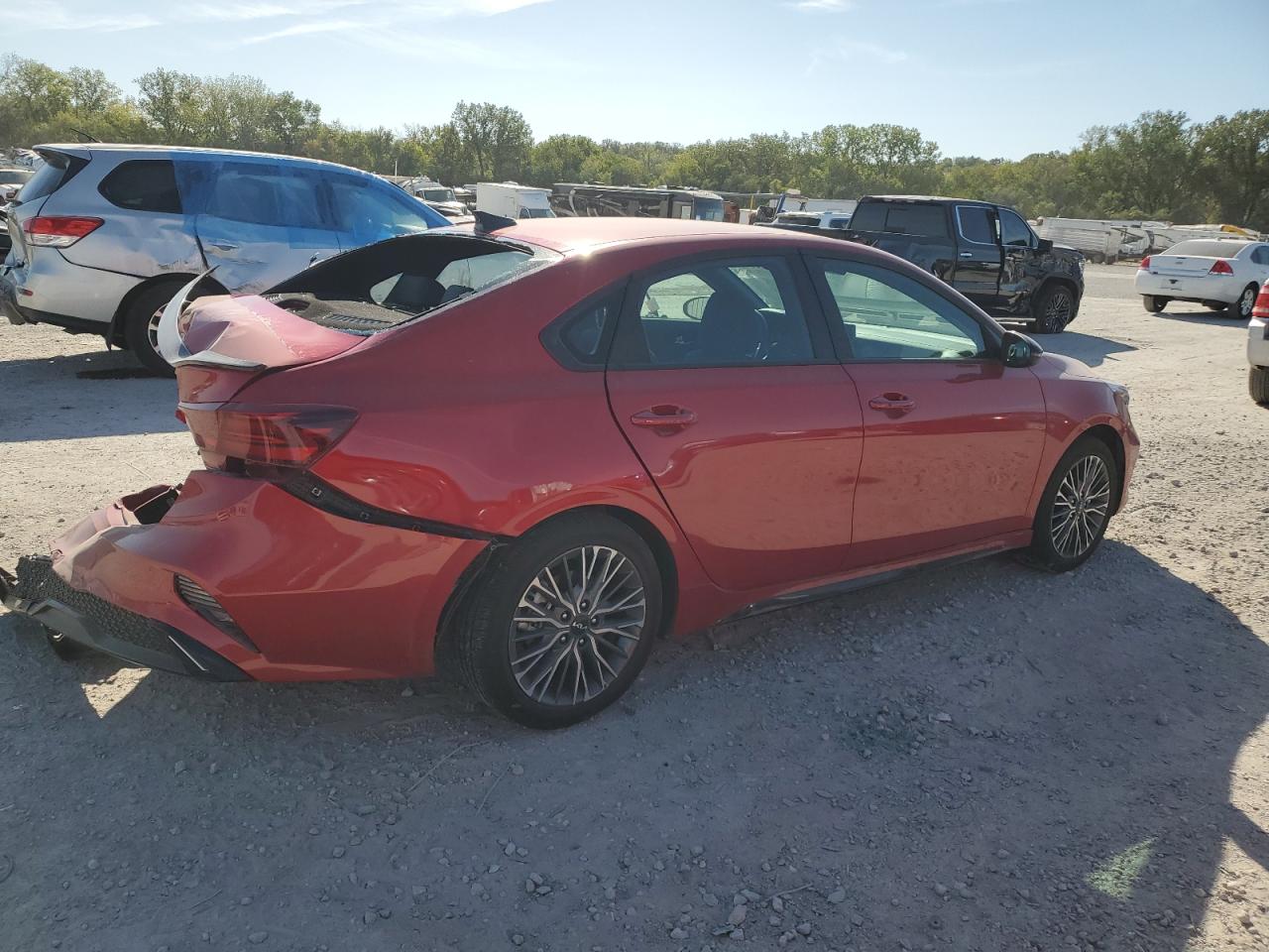 2024 KIA Forte VIN 3KPF54AD3RE780214 Copart auction photo, rear end / minor dent/scratches damage thumbnail 3