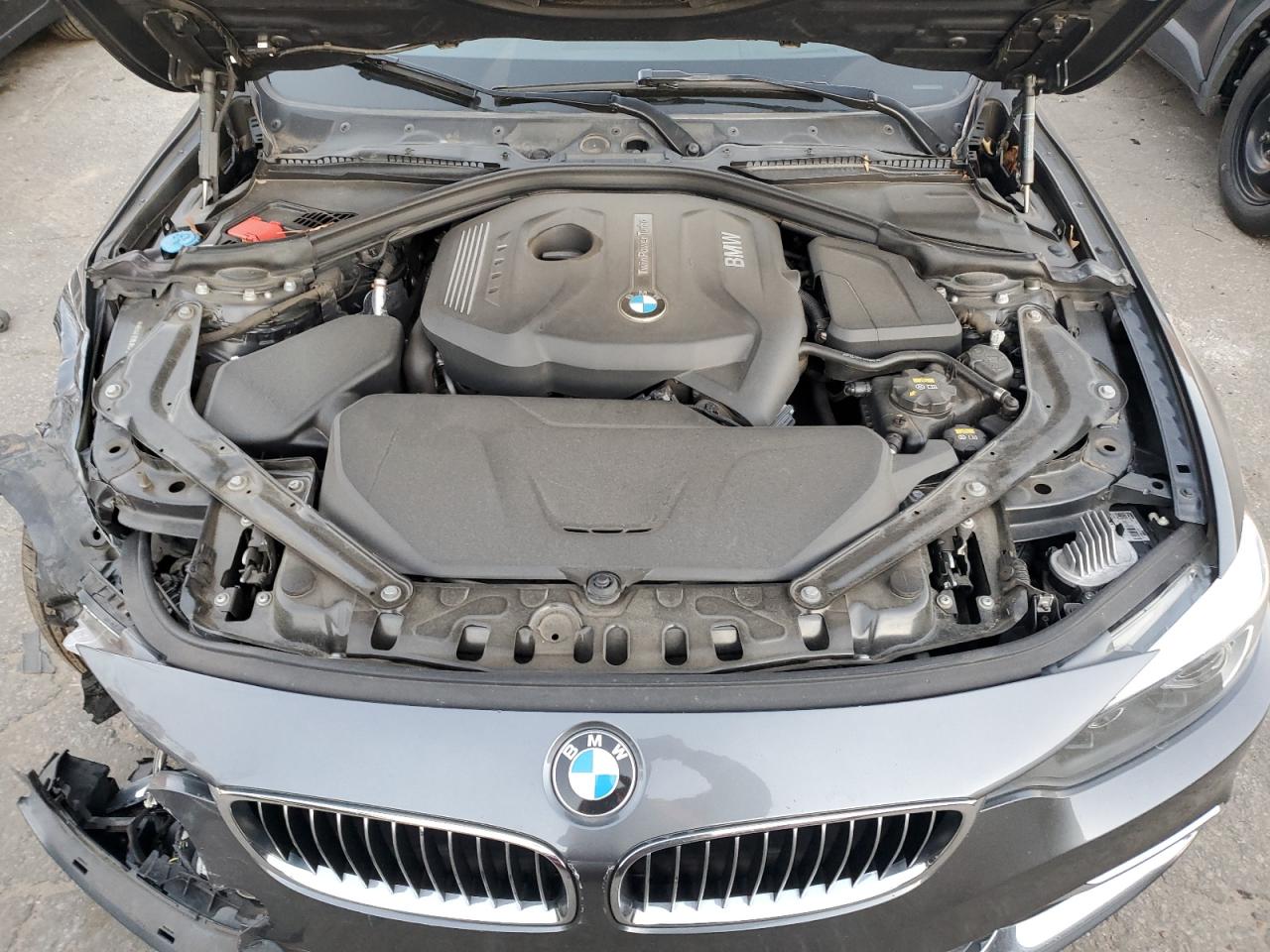 2018 BMW 4er VIN WBA4Z1C59JEC71972 Copart auction photo, front end damage thumbnail 11