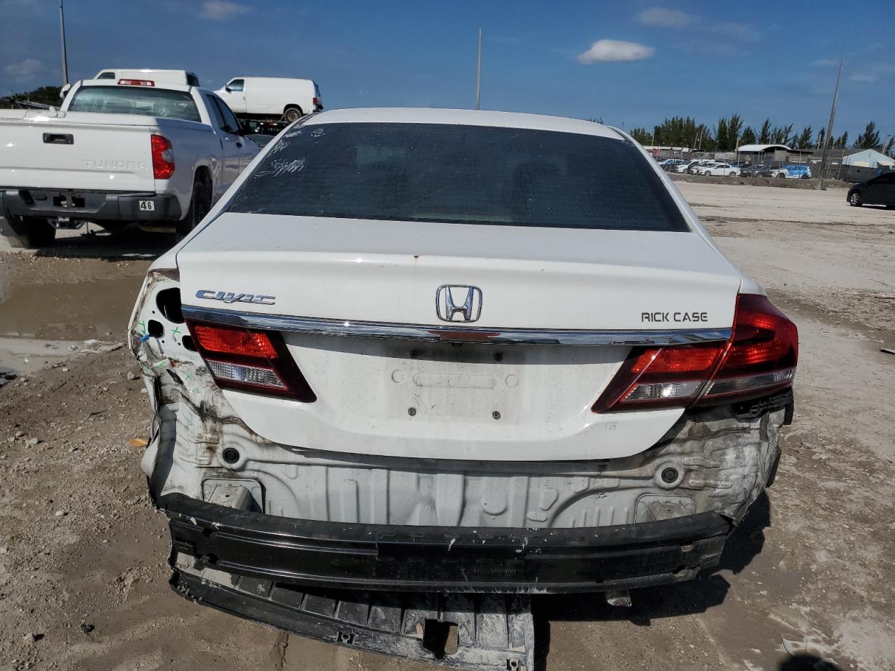 2013 Honda Civic VIN 19XFB2F81DE033146 Copart auction photo, rear end / minor dent/scratches damage thumbnail 6
