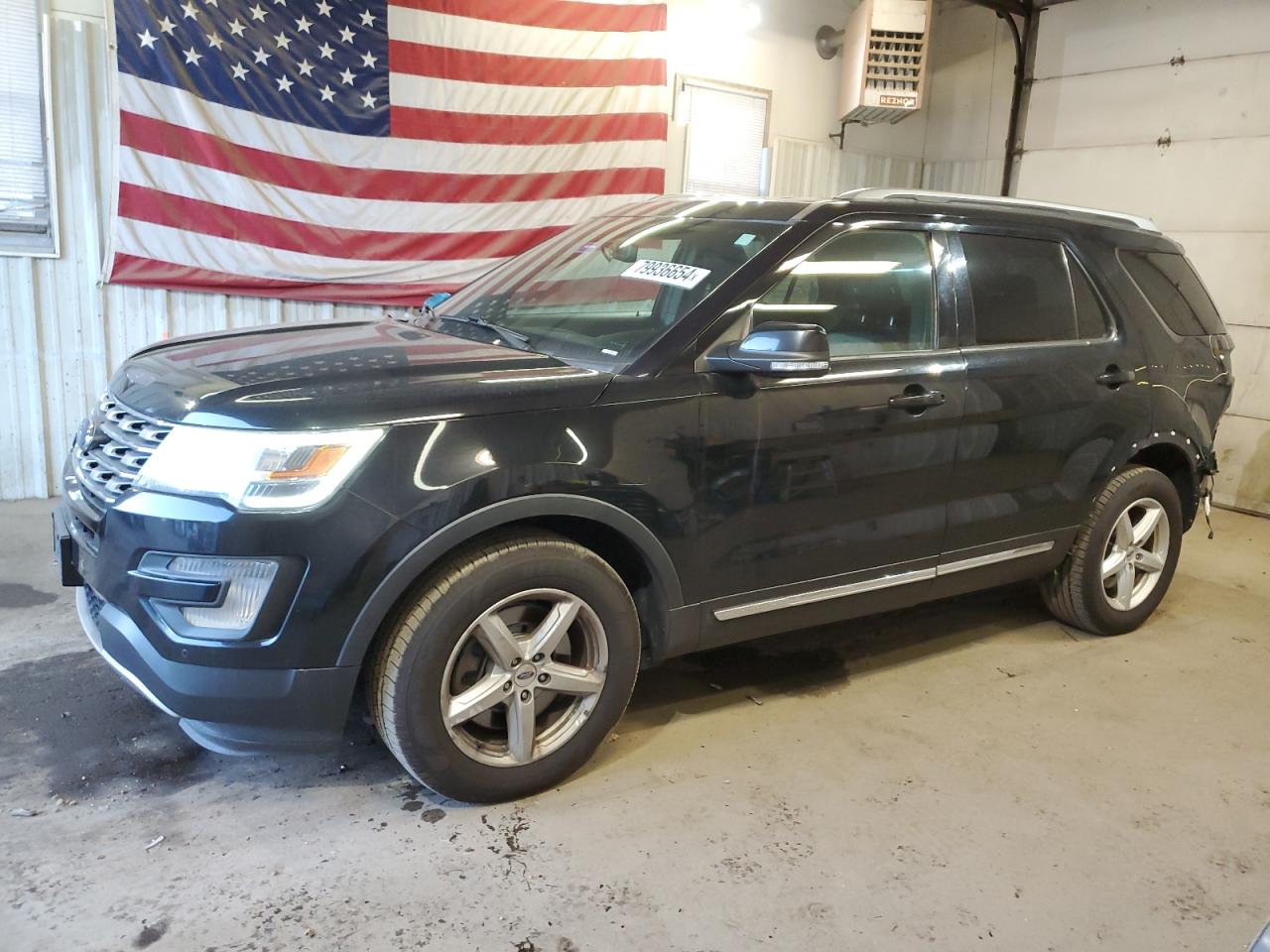 2017 Ford Explorer VIN 1FM5K8D85HGD14594