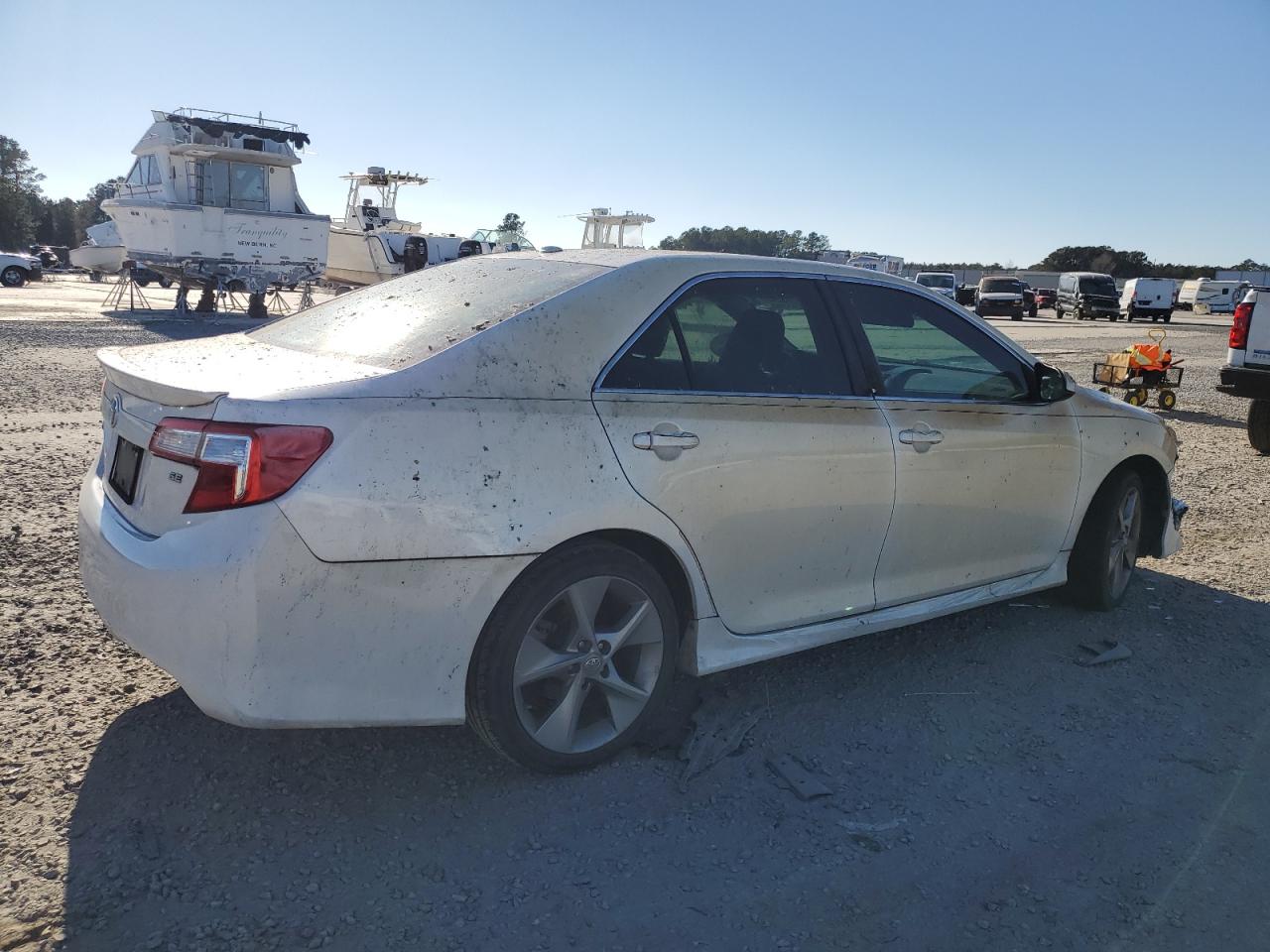 2012 Toyota Camry VIN 4T1BF1FK4CU632417 Copart auction photo, burn - engine / front end damage thumbnail 3