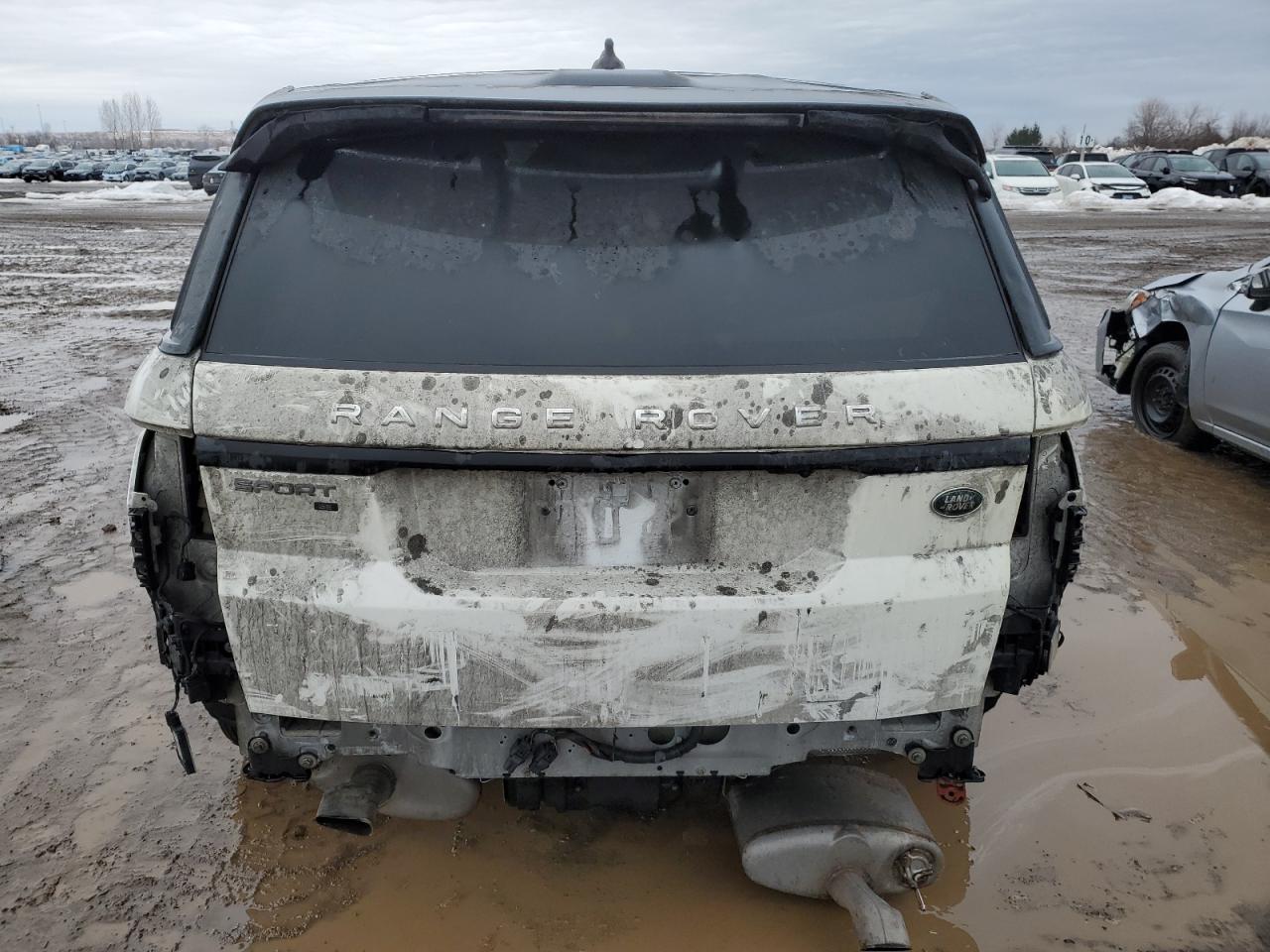 2021 Land Rover Range Rover VIN SALWG2SU1MA780603 Copart auction photo, front end / burn damage thumbnail 6