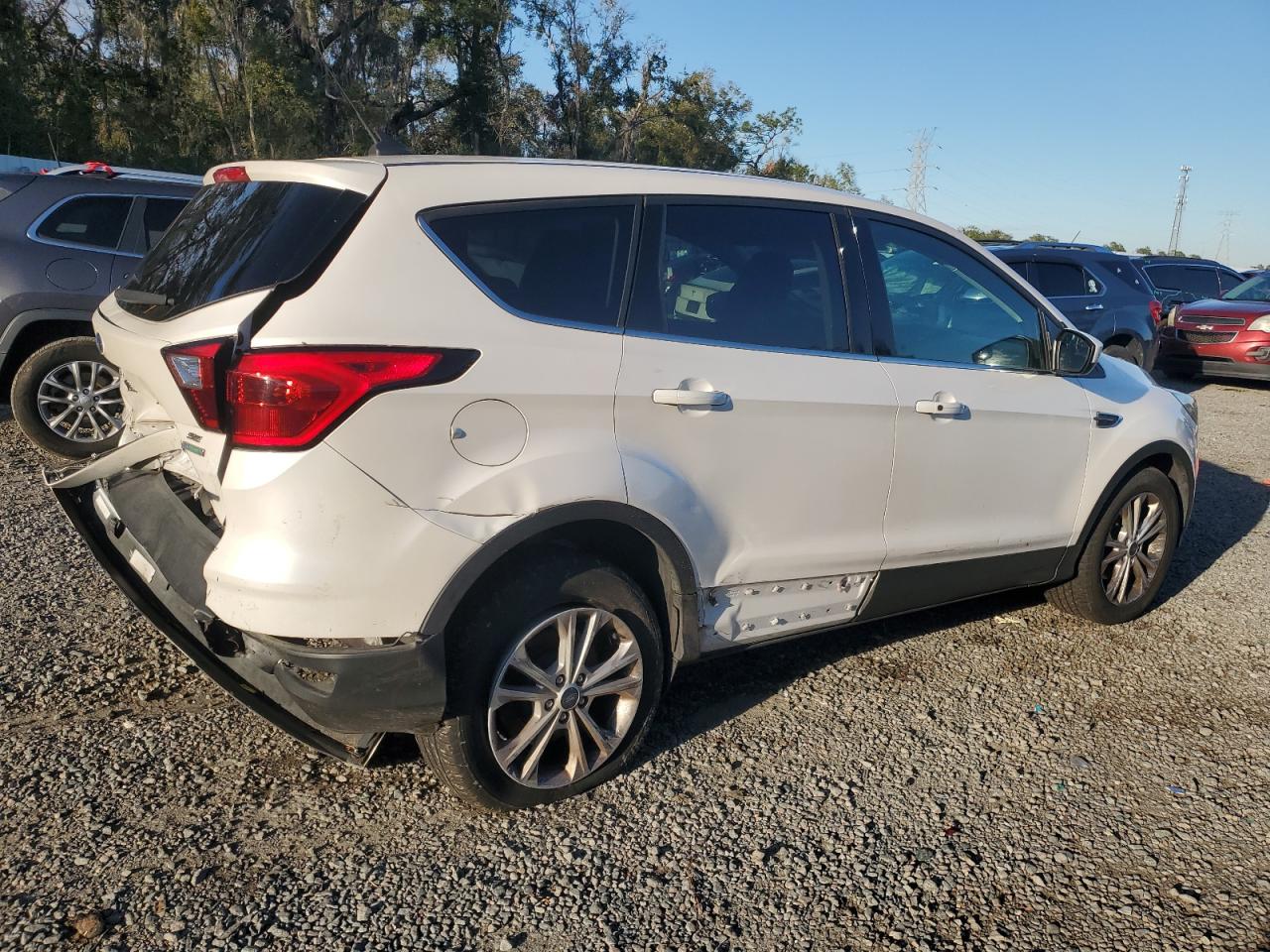2019 Ford Escape VIN 1FMCU0GD8KUA39226 Copart auction photo, rear end / side damage thumbnail 3