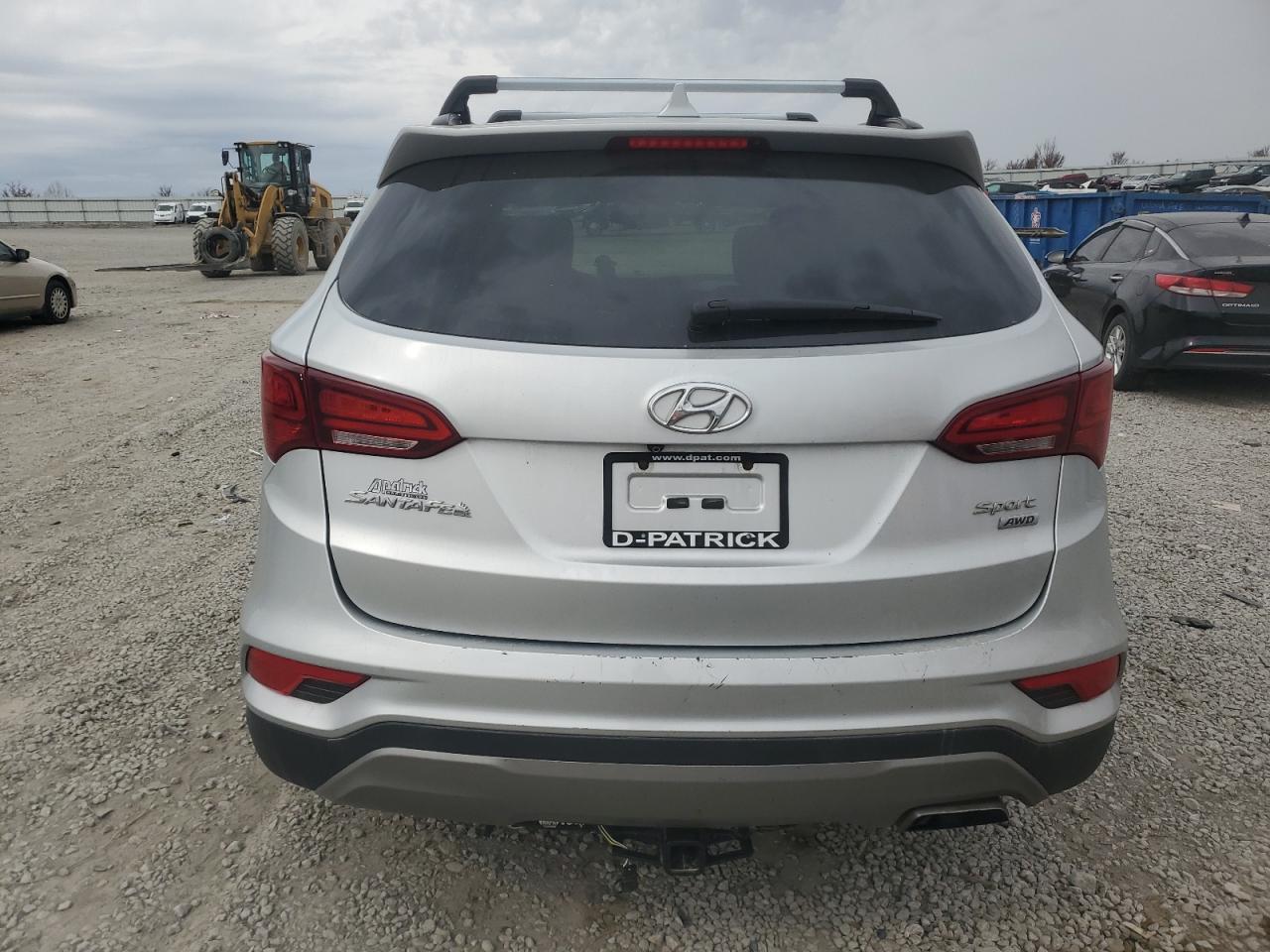 2017 Hyundai Santa Fe VIN 5XYZUDLB2HG467295 Copart auction photo, front end damage thumbnail 6