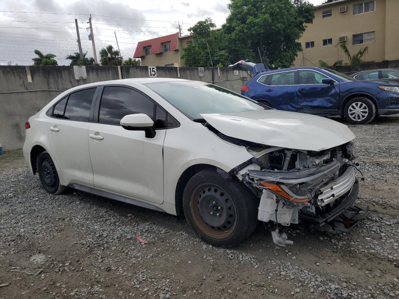 2020 Toyota Corolla VIN JTDS4RCE5LJ019571 Copart auction photo, front end / minor dent/scratches damage thumbnail 4