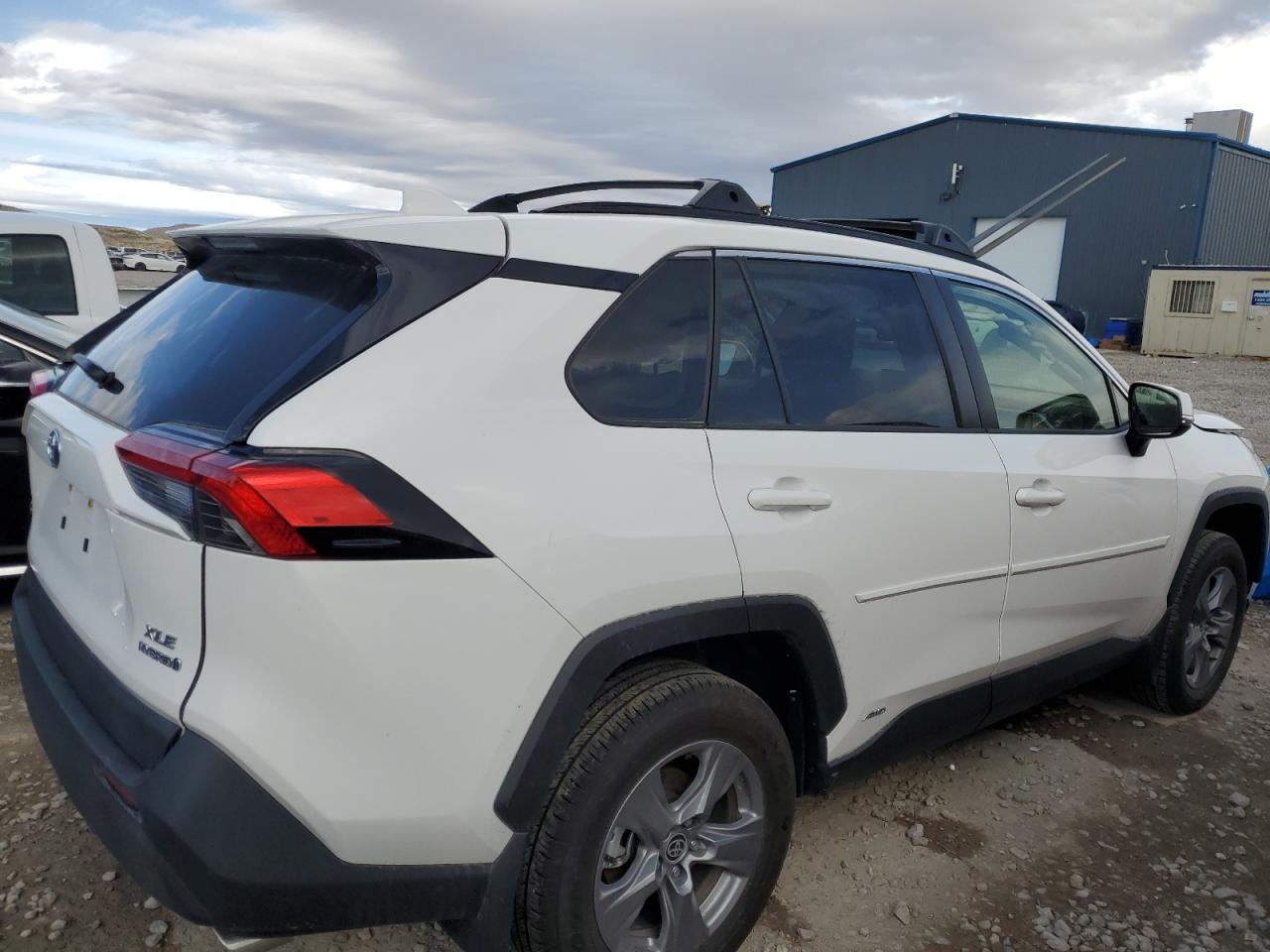 2024 Toyota RAV 4 VIN JTMRWRFV8RD238892 Copart auction photo, front end damage thumbnail 3