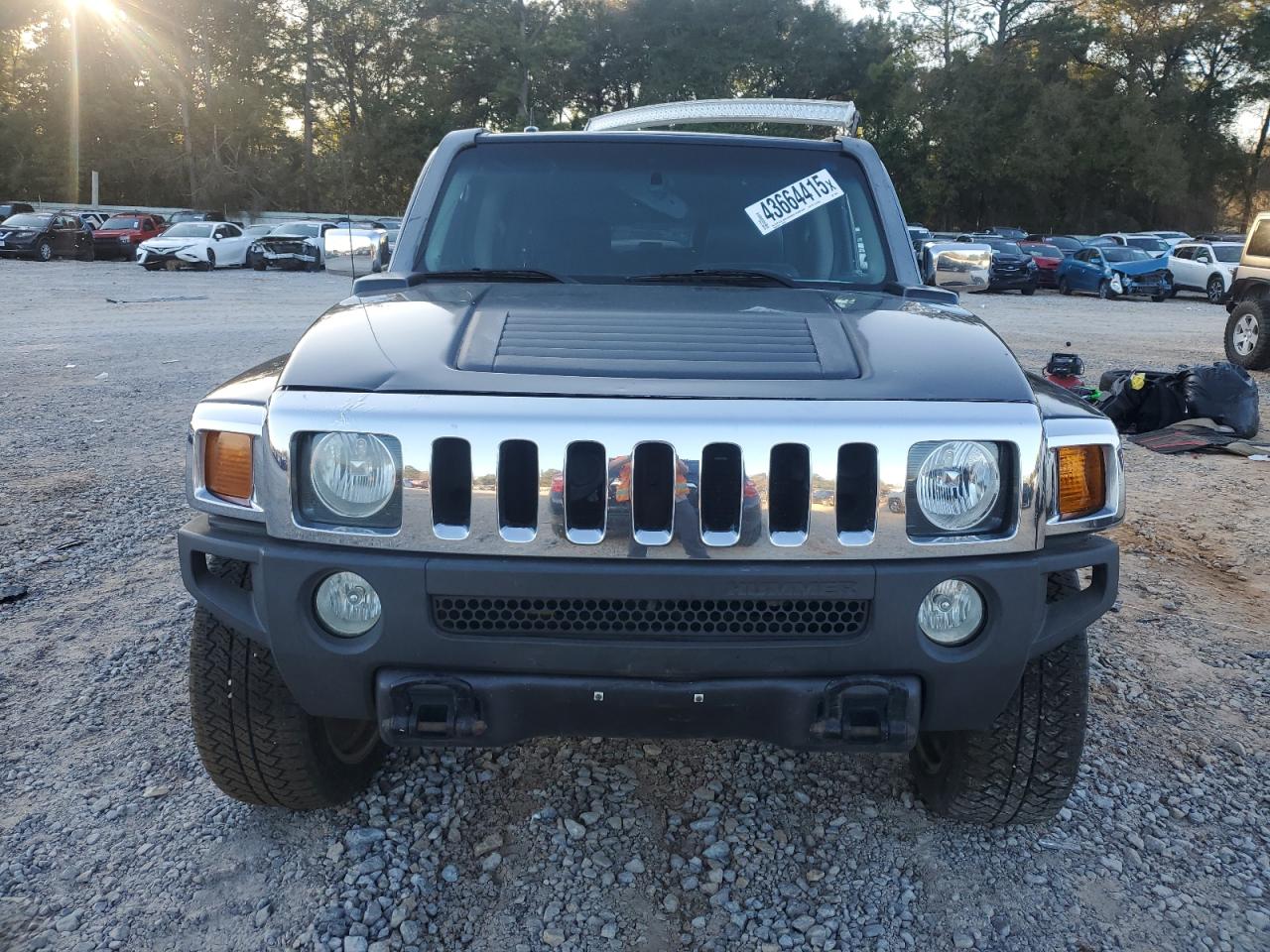 2006 Hummer H3 VIN 5GTDN136568104009 Copart auction photo, minor dent/scratches damage thumbnail 5