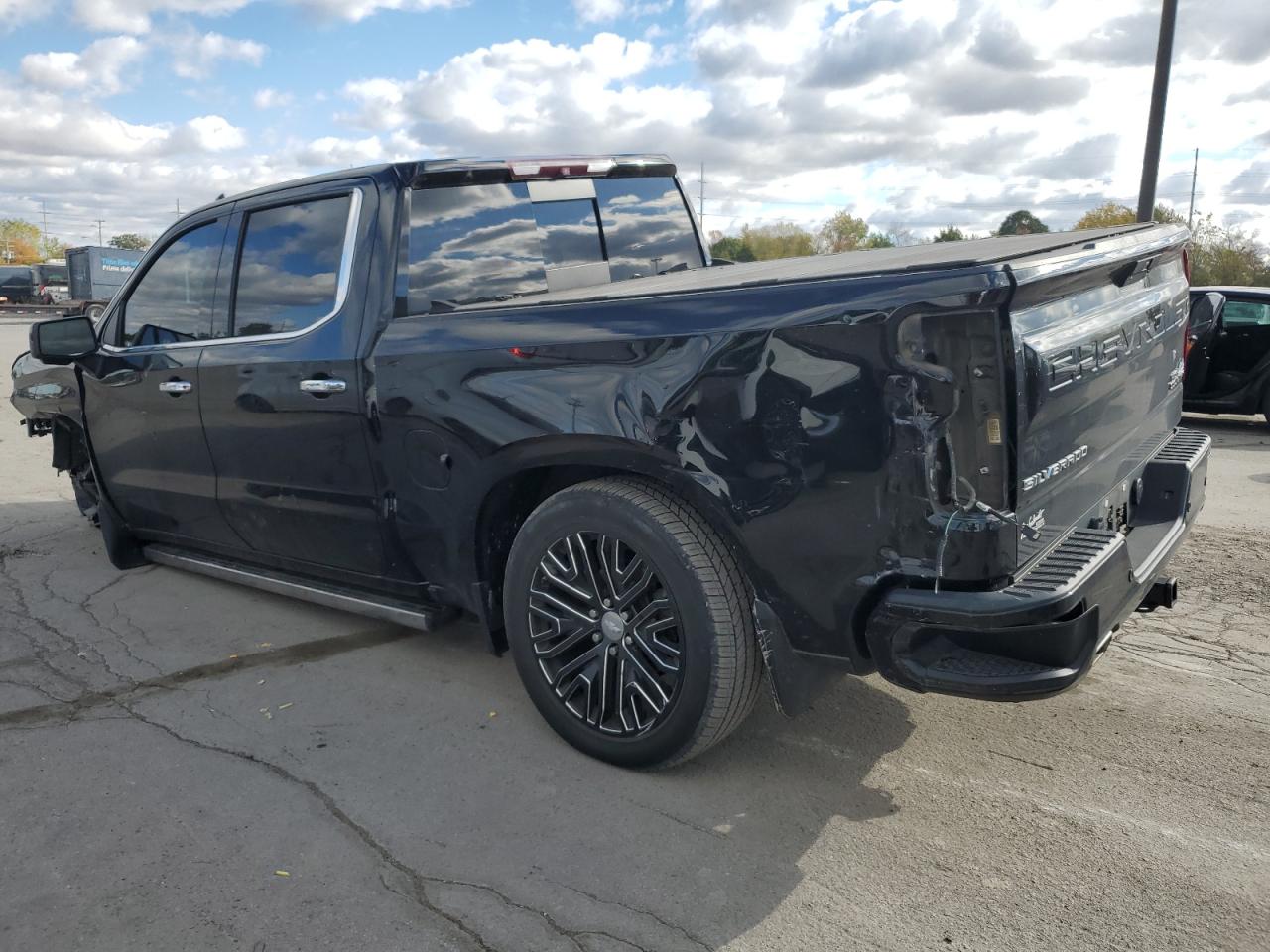 2019 Chevrolet Silverado VIN 1GCUYHEL2KZ167292 Copart auction photo, all over damage thumbnail 2