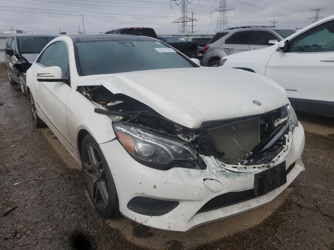 2014 Mercedes-Benz E-klasse VIN WDDKJ8JBXEF250554 Copart auction photo, front end / undercarriage damage thumbnail 4