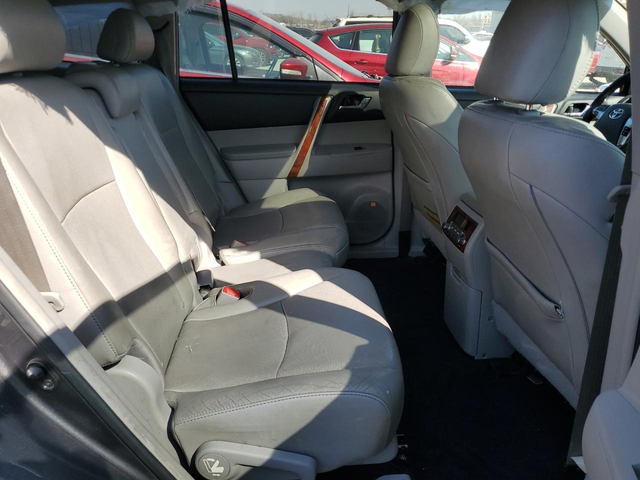2012 Toyota Highlander VIN 5TDDK3EHXCS155216 Copart auction photo, rear end / side damage thumbnail 11