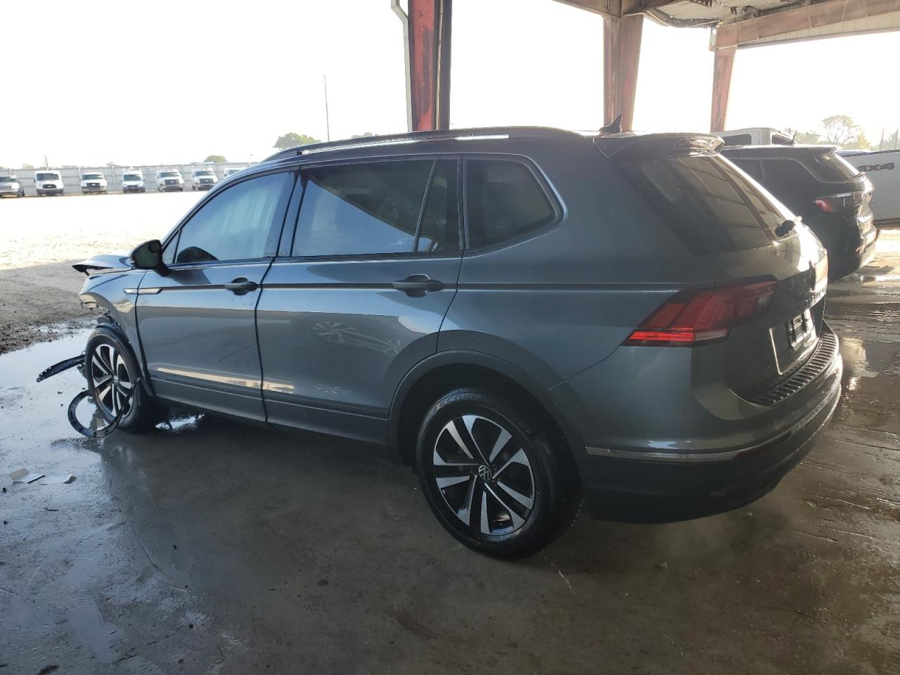 2024 Volkswagen Tiguan VIN 3VVRB7AX6RM059698 Copart auction photo, front end damage thumbnail 2