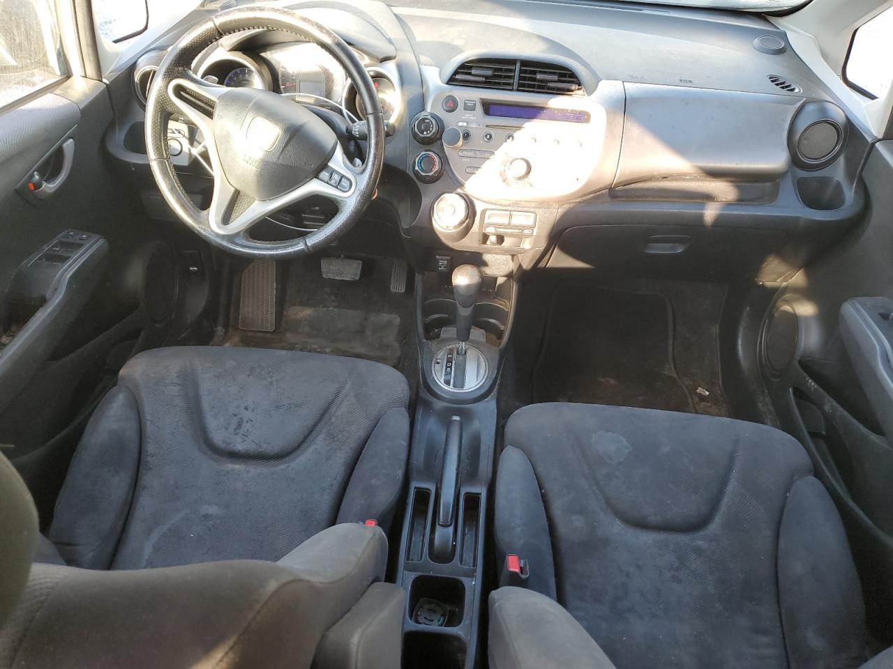 2010 Honda Fit VIN JHMGE8H40AS018279 Copart auction photo, rear end damage thumbnail 8