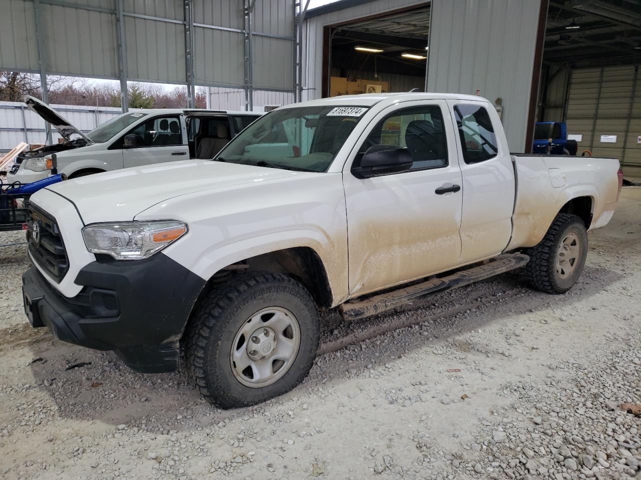 2016 Toyota Tacoma VIN 5TFSX5EN8GX041662