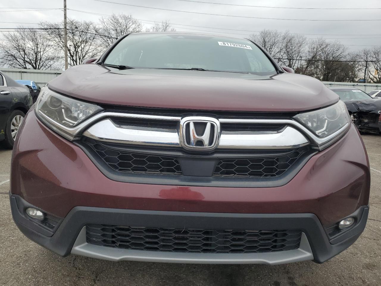 2019 Honda CR-V VIN 2HKRW2H52KH662895 Copart auction photo, side / front end damage thumbnail 5
