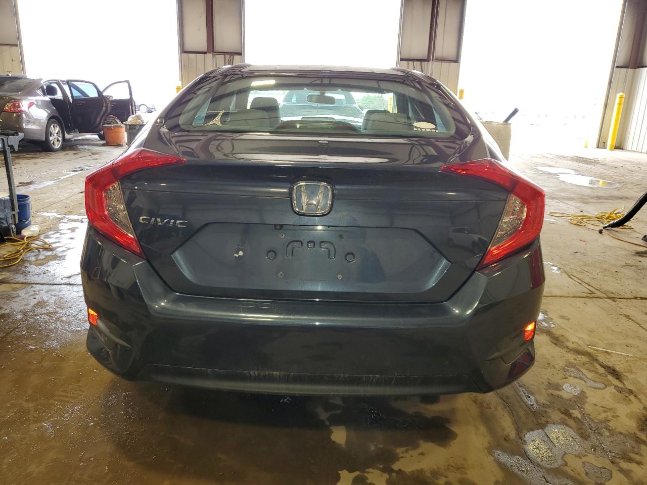 2016 Honda Civic VIN 19XFC2F50GE247049 Copart auction photo, front end damage thumbnail 6