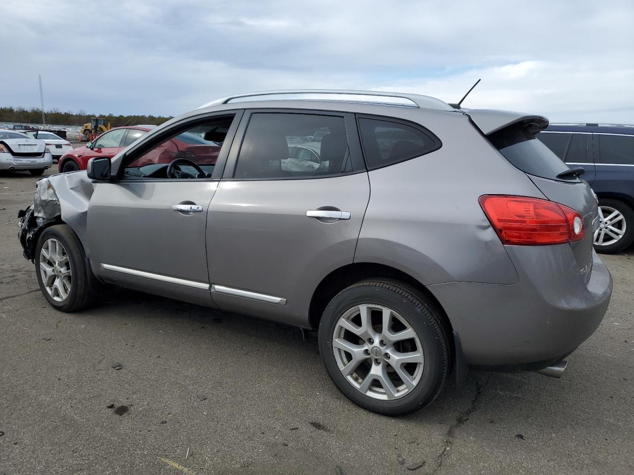 2011 Nissan Rogue VIN JN8AS5MV4BW665330 Copart auction photo, front end / minor dent/scratches damage thumbnail 2