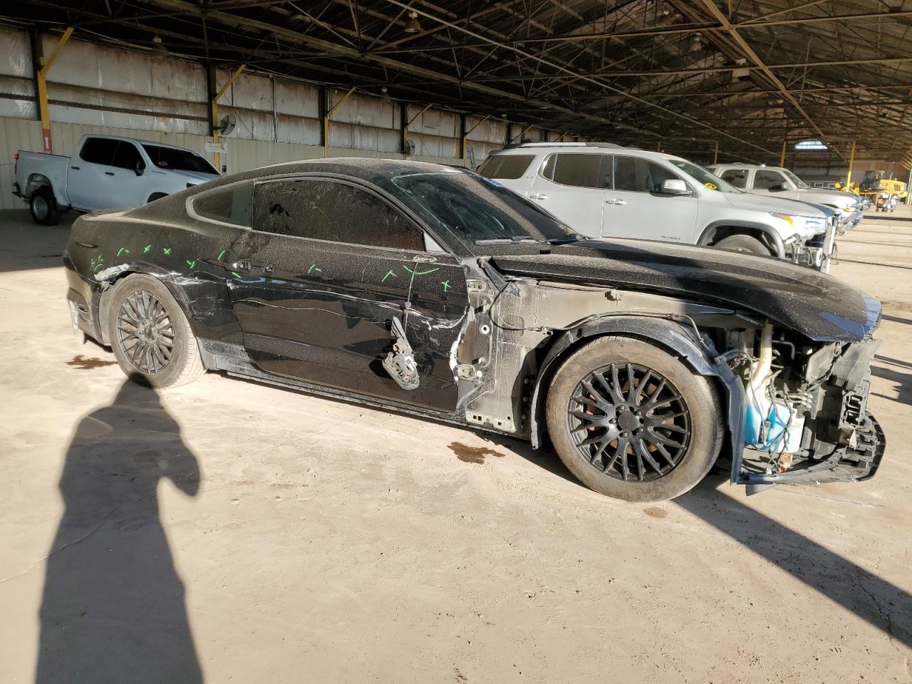 2015 Ford Mustang VIN 1FA6P8TH3F5413974 Copart auction photo, front end / side damage thumbnail 4