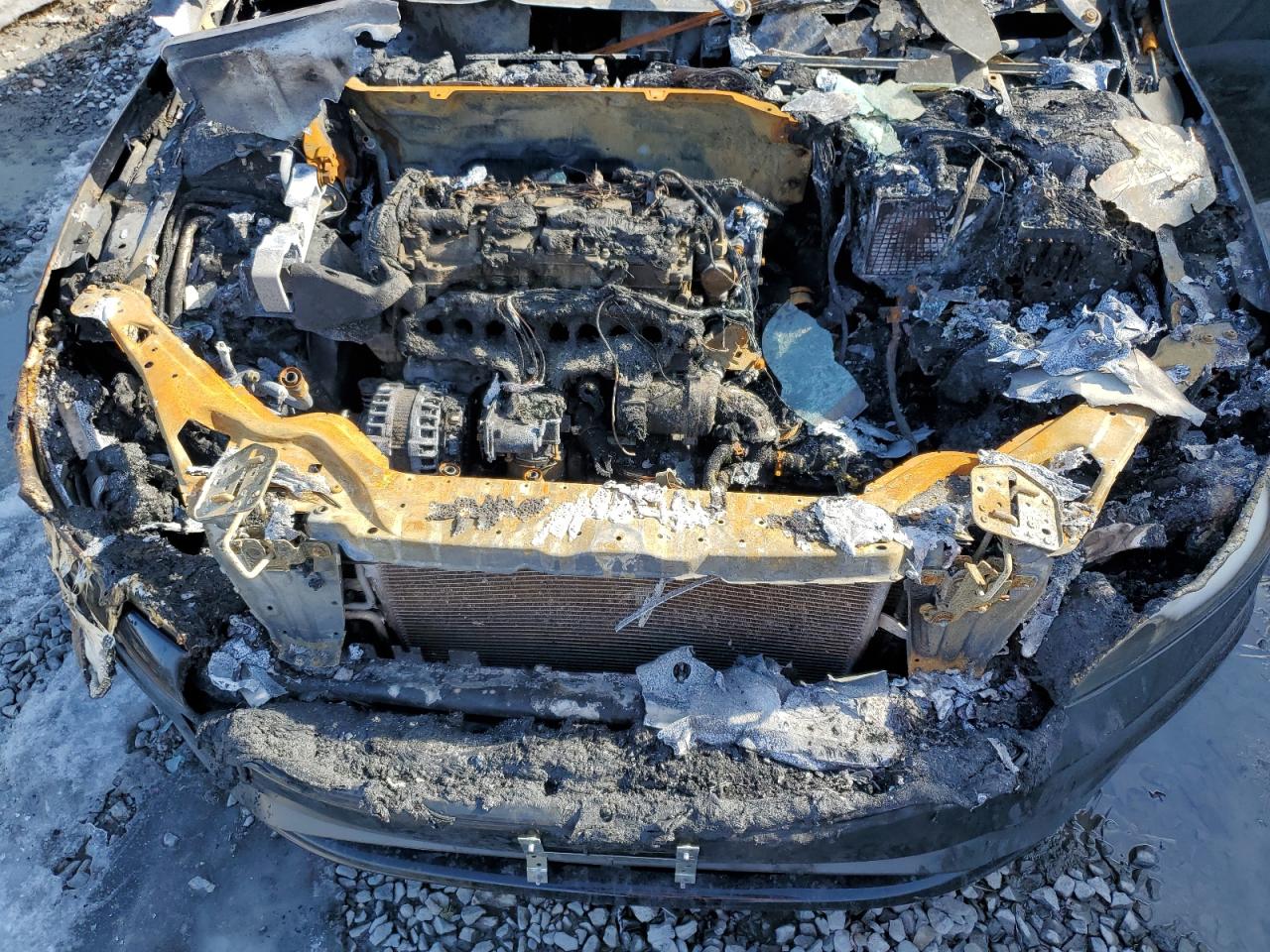 2017 Volvo S60 VIN YV140MTL2H2428354 Copart auction photo, burn - engine / burn - interior damage thumbnail 11