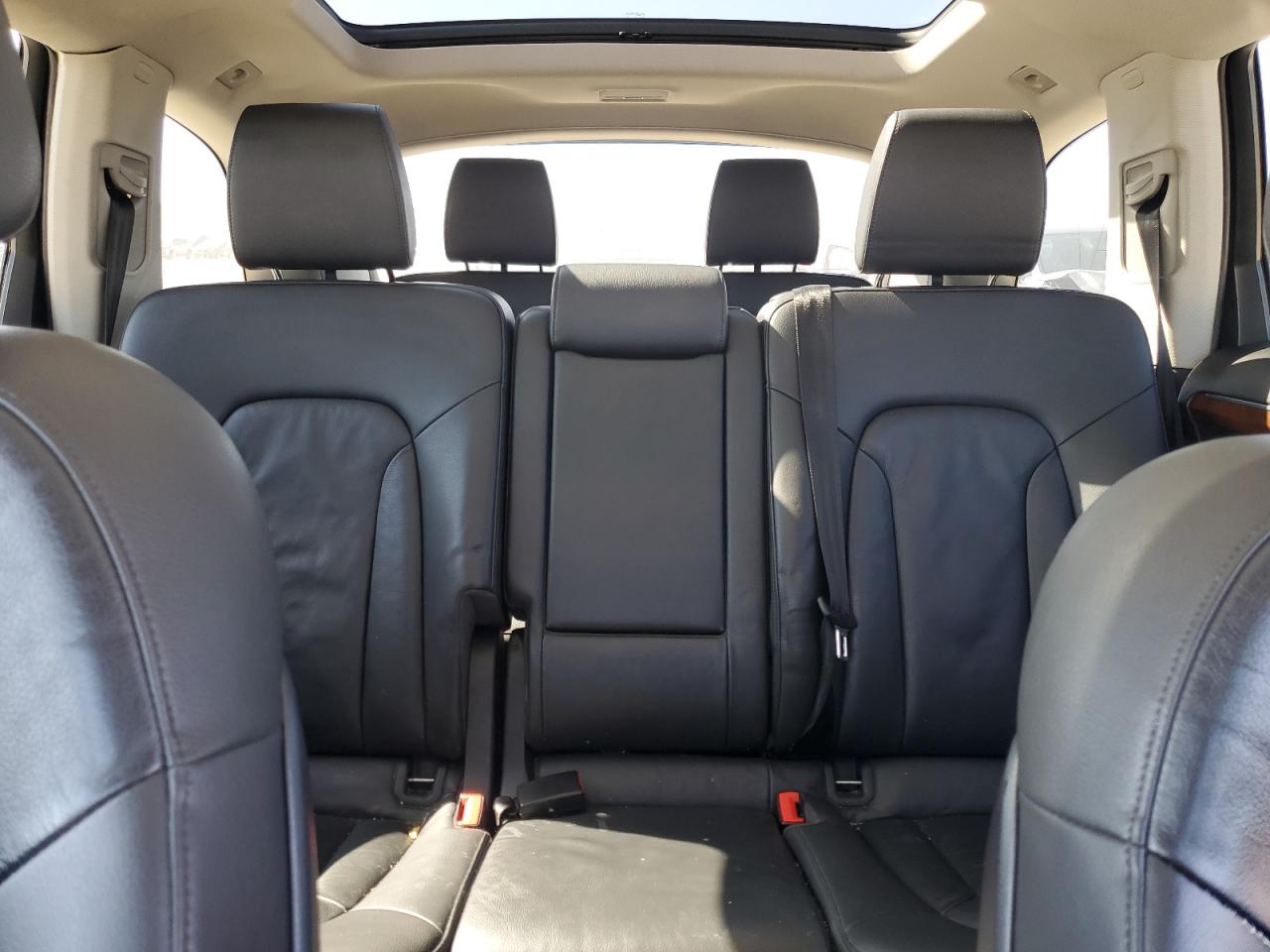 2015 Audi Q7 VIN WA1LGAFE6FD006771 Copart auction photo, minor dent/scratches damage thumbnail 10