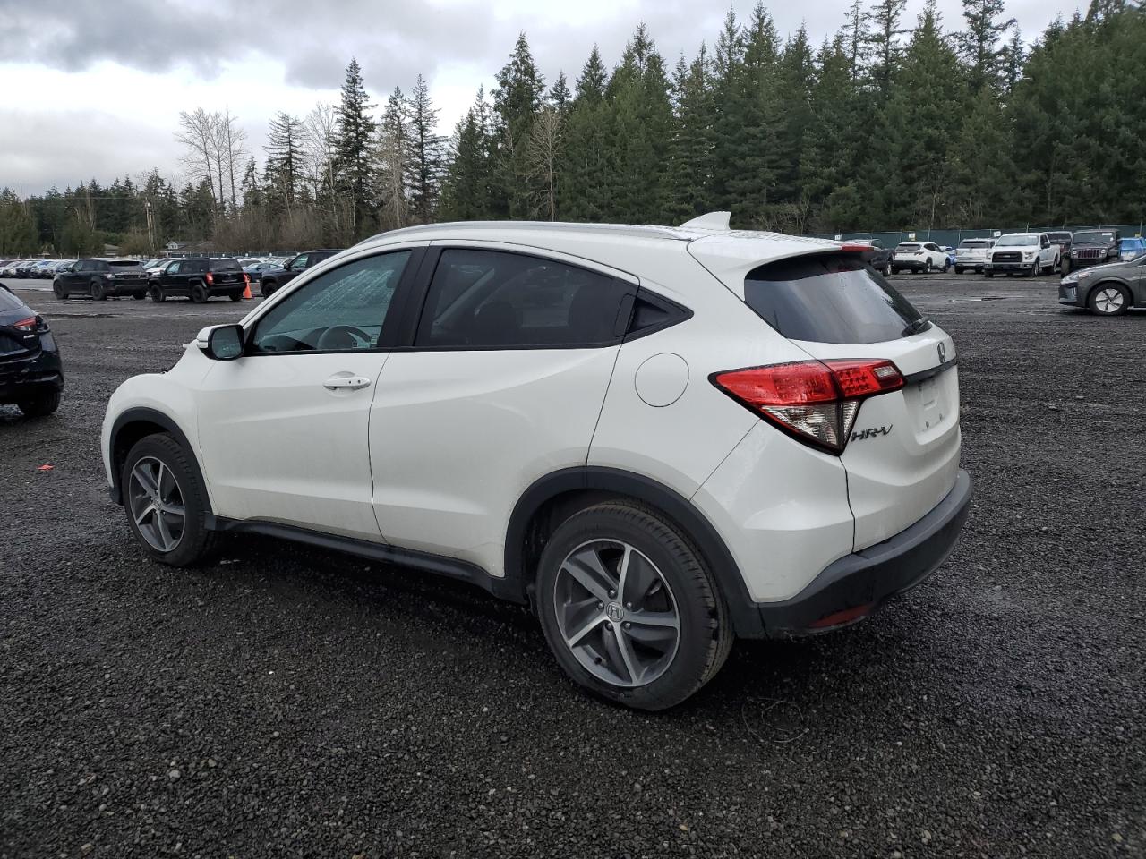 2022 Honda HR-V VIN 3CZRU6H58NM738156 Copart auction photo, front end damage thumbnail 2