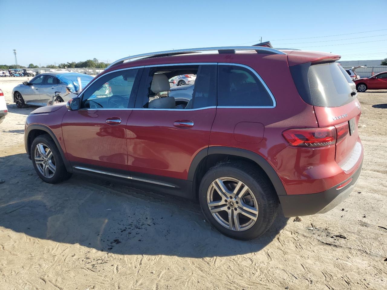 2021 Mercedes-Benz GLB VIN W1N4M4HB9MW126680 Copart auction photo, side / front end damage thumbnail 2