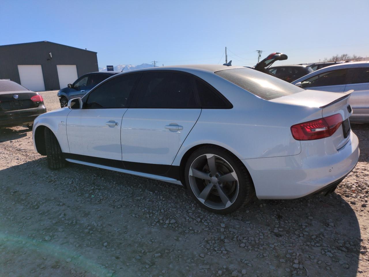 2015 Audi A4 VIN WAUFFAFL8FN024281 Copart auction photo, minor dent/scratches damage thumbnail 2