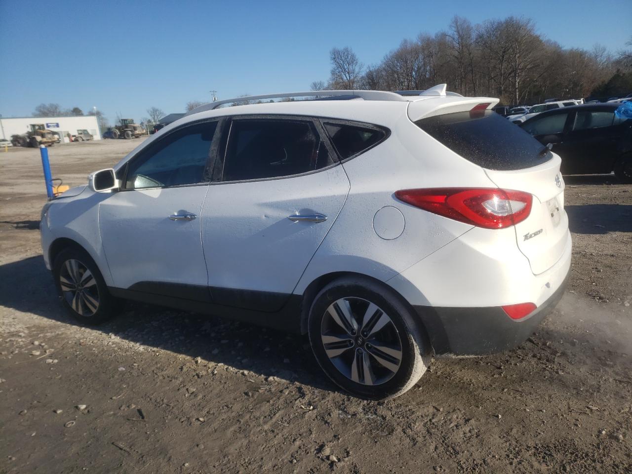 2015 Hyundai Tucson VIN KM8JUCAG9FU056943 Copart auction photo, front end / side damage thumbnail 2