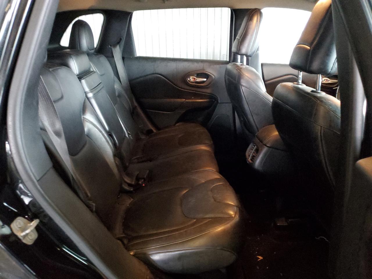 2014 Jeep Grand Cherokee VIN 1C4PJMDS3EW240145 Copart auction photo, minor dent/scratches damage thumbnail 11