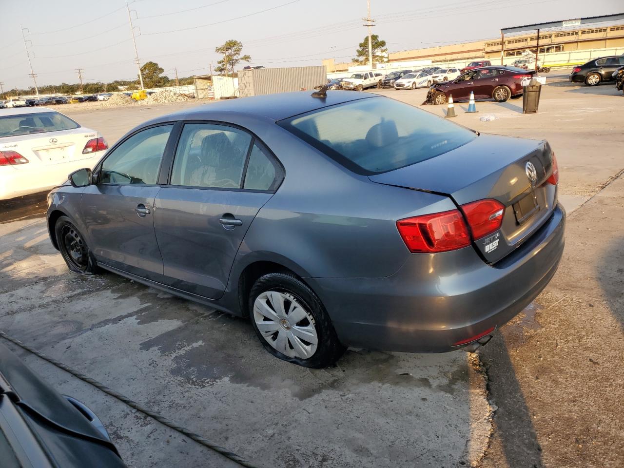 2014 Volkswagen Jetta VIN 3VWD07AJXEM417127 Copart auction photo, front end damage thumbnail 2