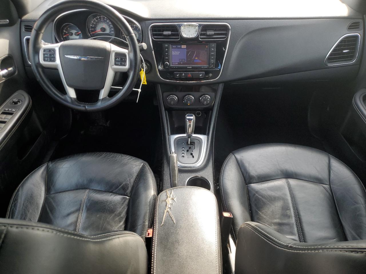 2013 Chrysler 200 VIN 1C3CCBCG2DN577912 Copart auction photo, side / rear end damage thumbnail 8