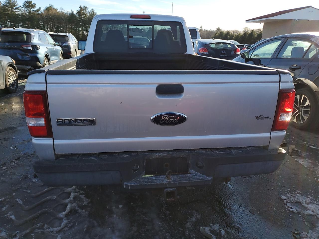 2006 Ford Ranger VIN 1FTYR10U36PA61683 Copart auction photo, front end / minor dent/scratches damage thumbnail 6