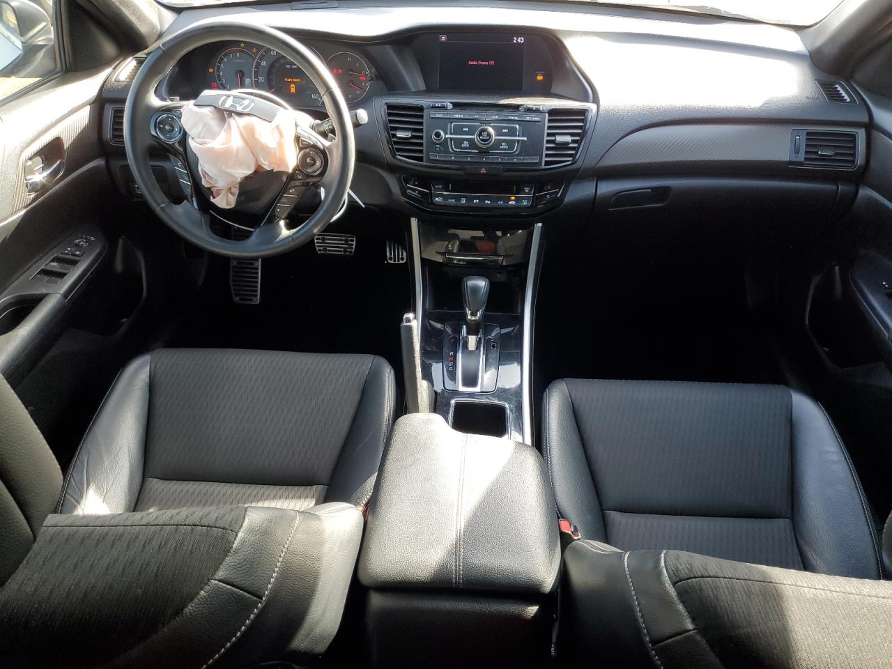 2017 Honda Accord VIN 1HGCR2F69HA112068 Copart auction photo, front end damage thumbnail 8