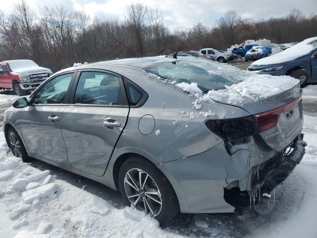 2023 KIA Forte VIN 3KPF24AD4PE583333 Copart auction photo, rear end / side damage thumbnail 2