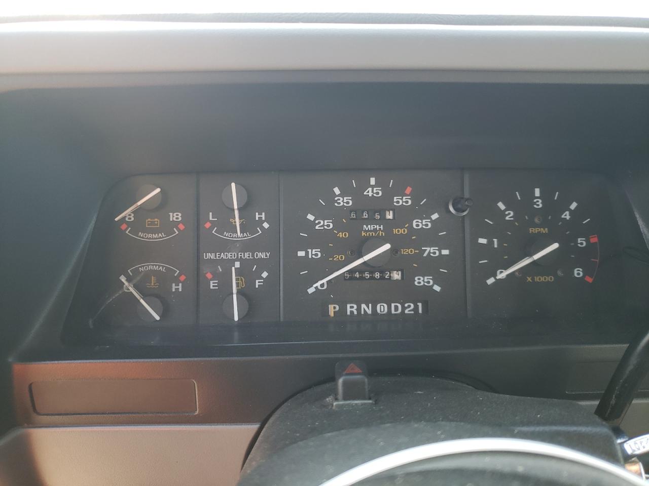 1992 Ford Explorer VIN 1FMDU34X5NUA51391 Copart auction photo, rear end / side damage thumbnail 9
