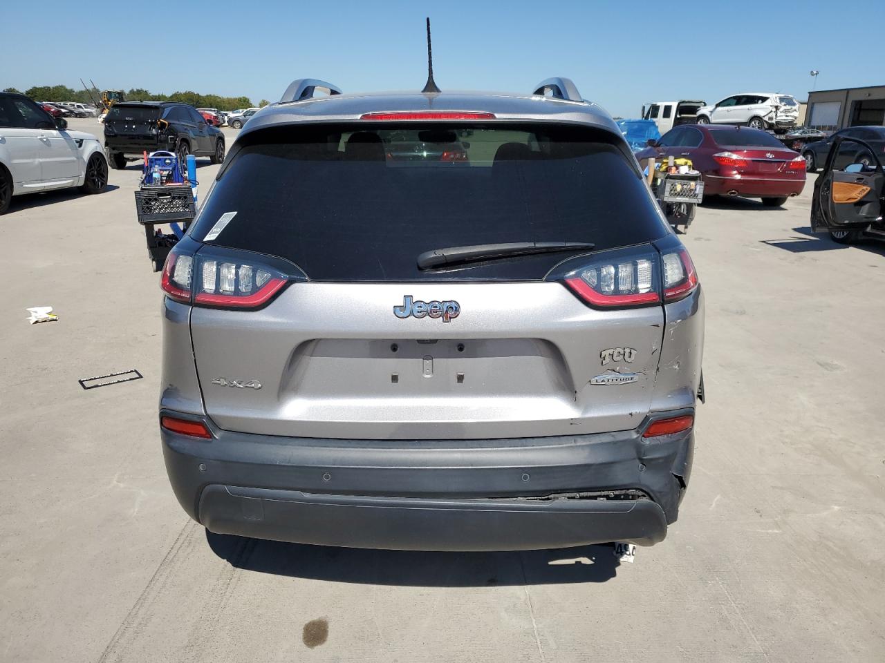 2020 Jeep Grand Cherokee VIN 1C4PJMCB7LD603704 Copart auction photo, all over damage thumbnail 6