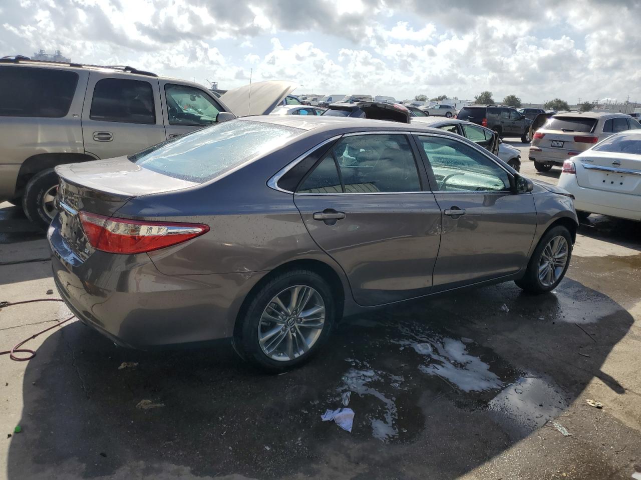 2017 Toyota Camry VIN 4T1BF1FK9HU326854 Copart auction photo, front end damage thumbnail 3