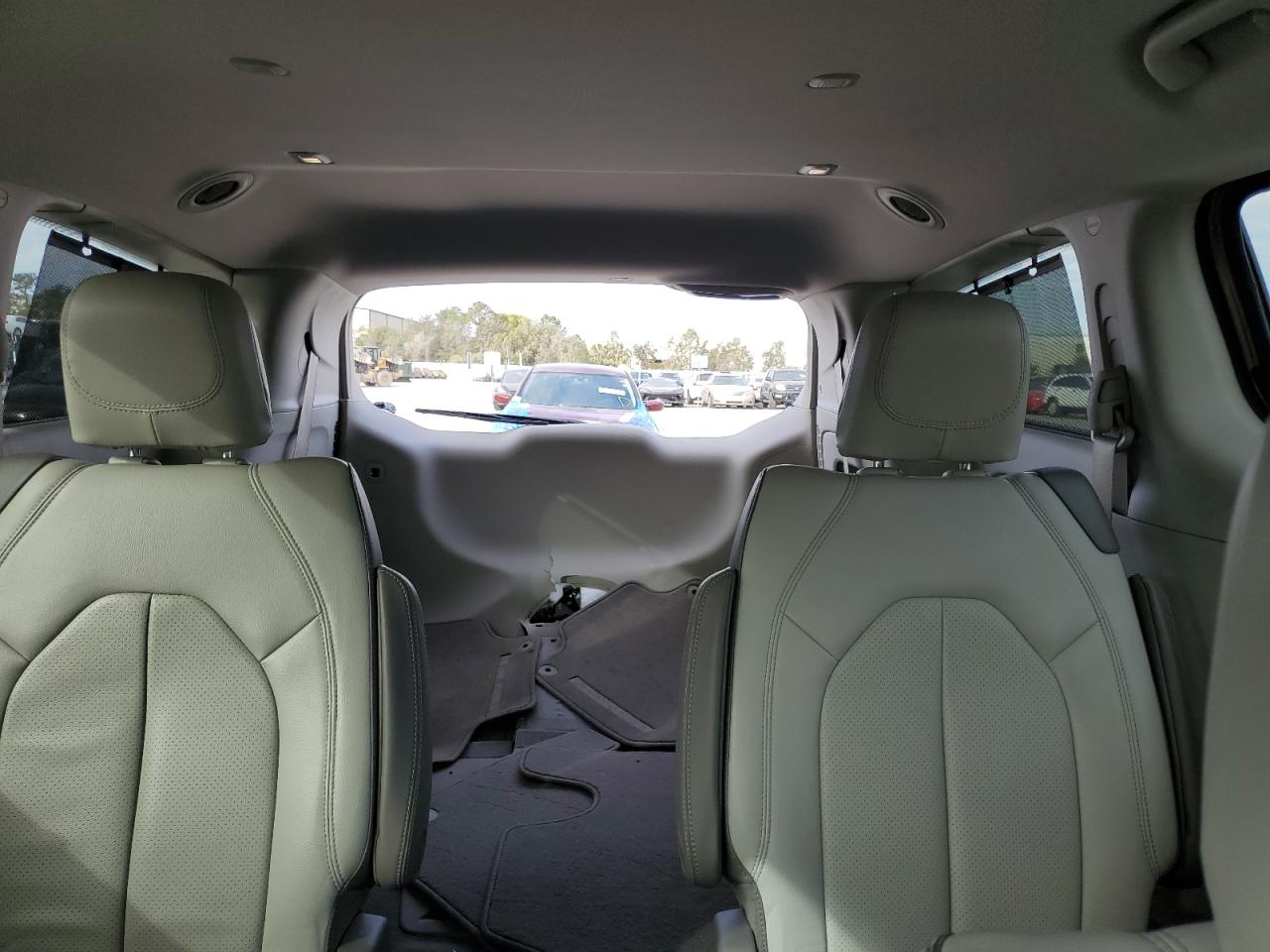2018 Chrysler Pacifica VIN 2C4RC1BG3JR128741 Copart auction photo, front end / rear end damage thumbnail 10