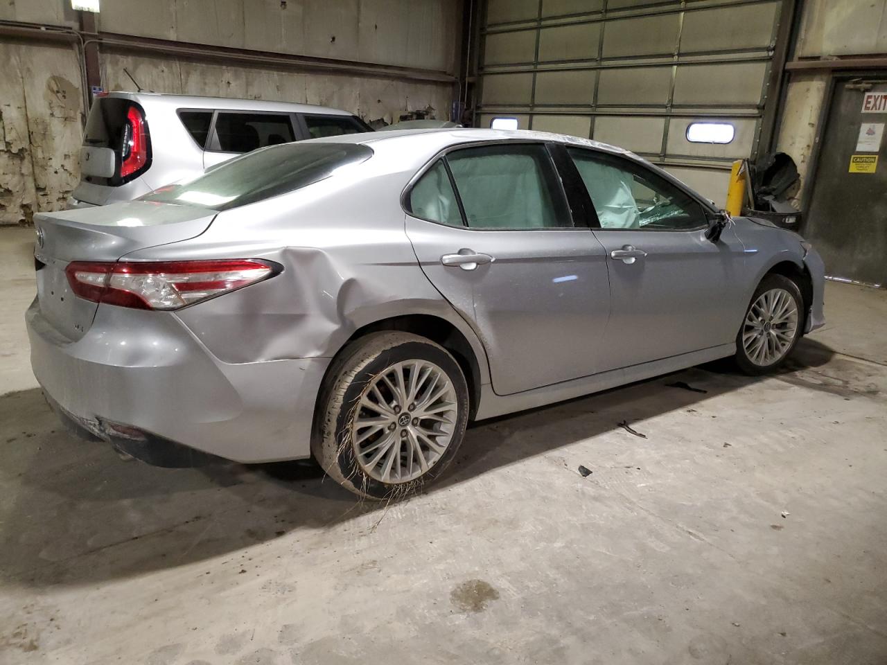 2018 Toyota Camry VIN 4T1B11HK5JU049055 Copart auction photo, all over / mechanical damage thumbnail 3