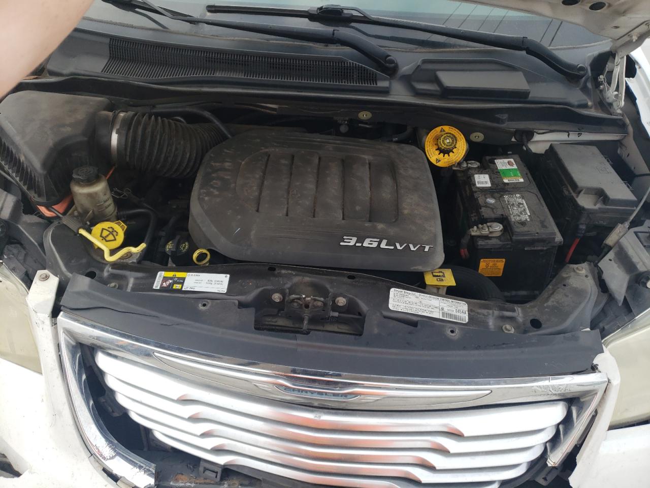 2013 Chrysler Town & Country VIN 2C4RC1BG7DR815550 Copart auction photo, front end damage thumbnail 13