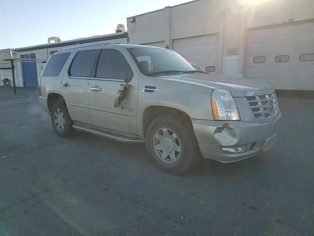 2007 Cadillac Escalade VIN 1GYFK63887R180174 Copart auction photo, front end / side damage thumbnail 12
