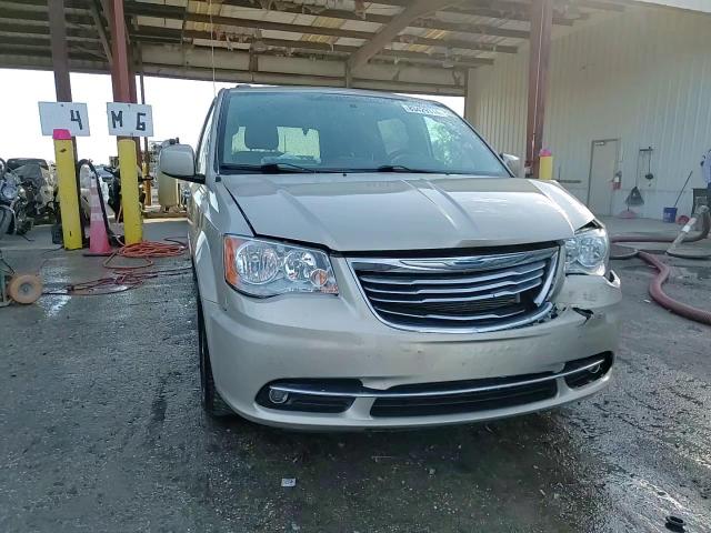 2015 Chrysler Town & Country VIN 2C4RC1BG2FR657489 Copart auction photo, front end / rear end damage thumbnail 14