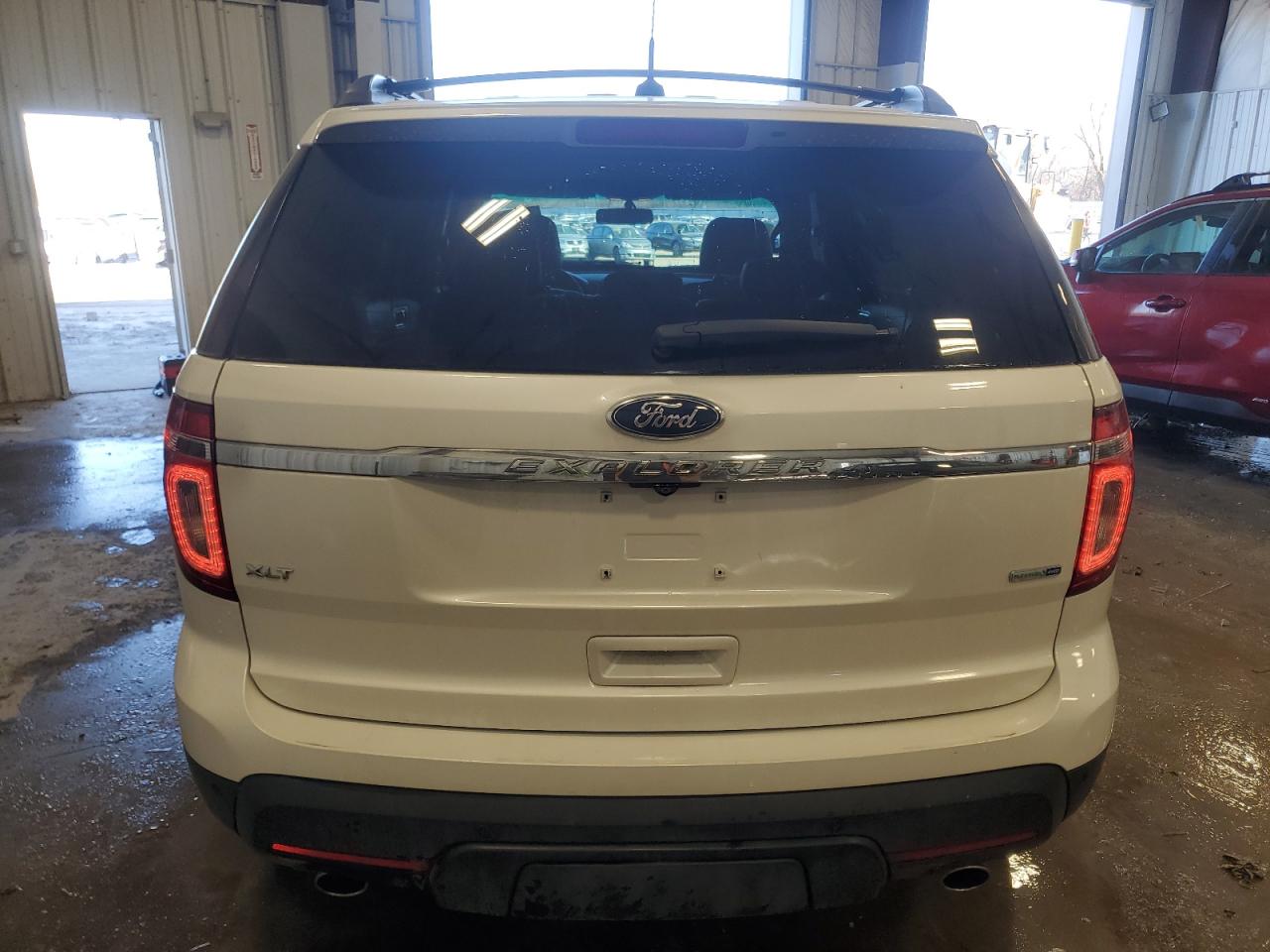 2015 Ford Explorer VIN 1FM5K8D85FGB95135 Copart auction photo, front end damage thumbnail 6